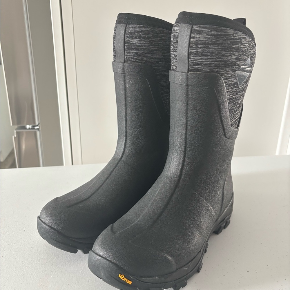 Women’s Muck Boot Arctic Ice Mid Boots